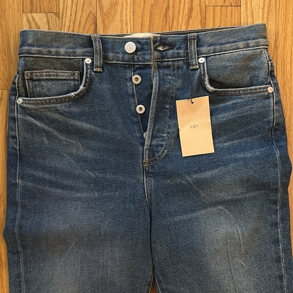 CQY sz 28 Icon Vice Vintage Slim NWT new condition button fly Jean distressed - Picture 2 of 6
